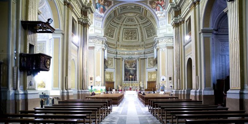 chiesa della santissima trinità genzano